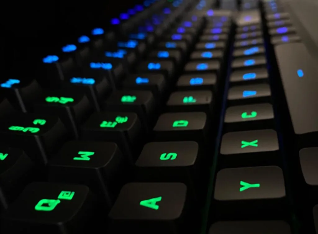 Logitech G213 Prodigy Tasten