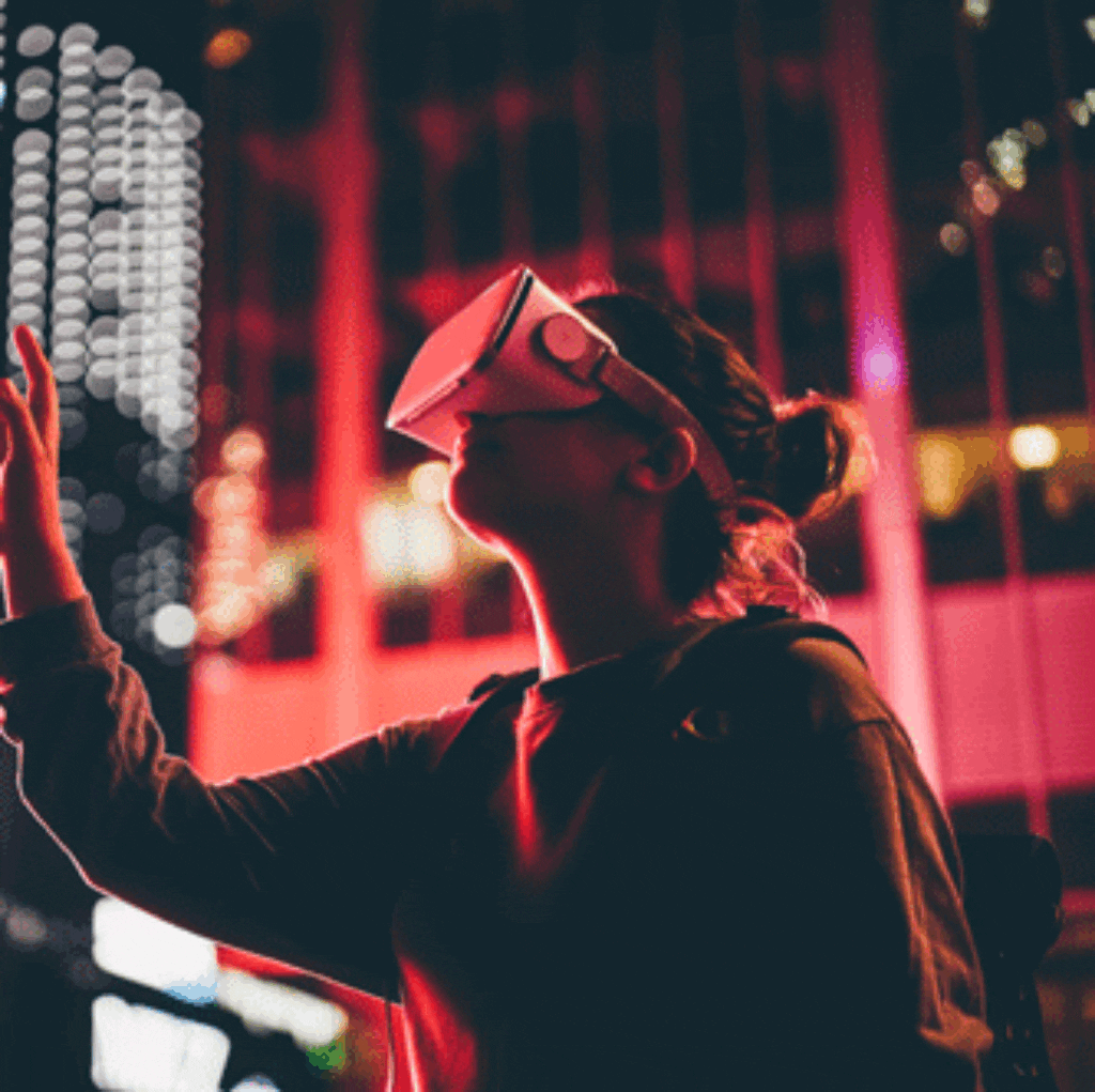 Frau mit VR Headset