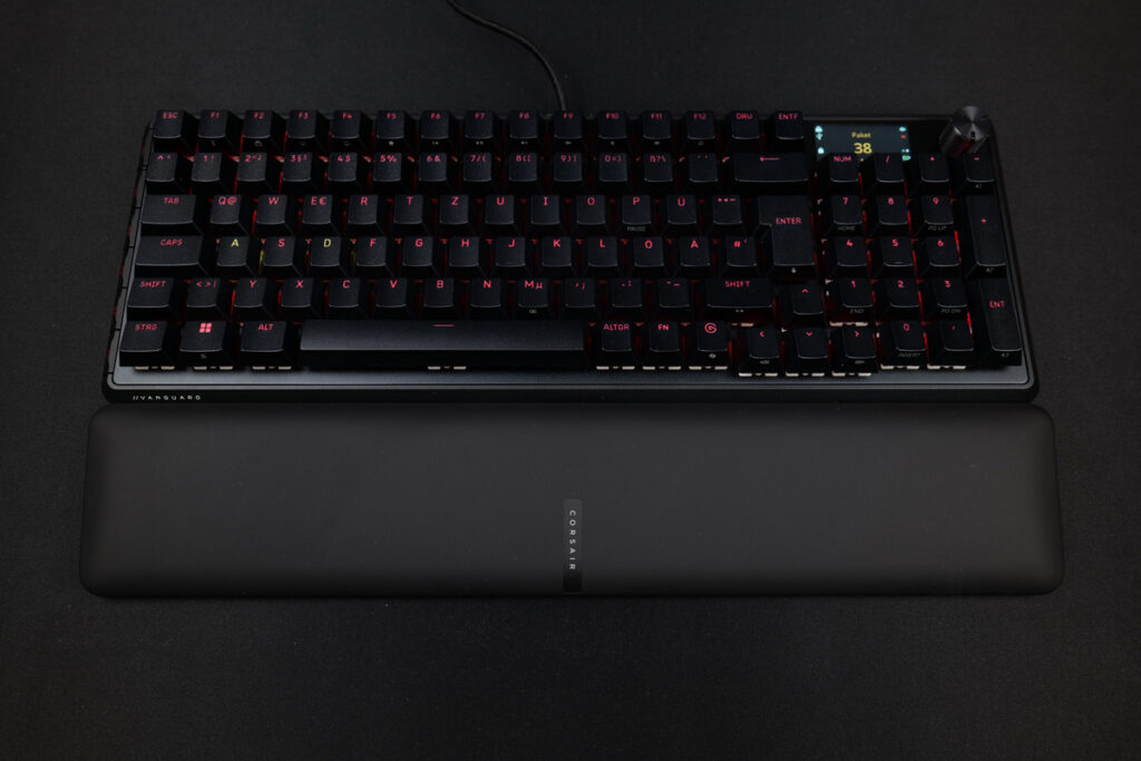 Corsair Vanguard 96 Wireless Complete